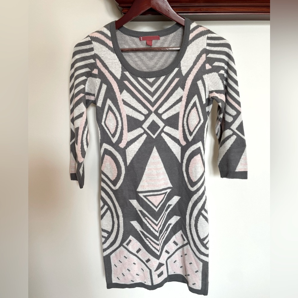 LIV beautiful Patterned sweater Dress size S